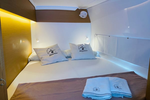 YEMAYA Mallorca BAREBOAT