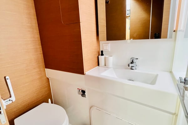 YEMAYA Mallorca BAREBOAT