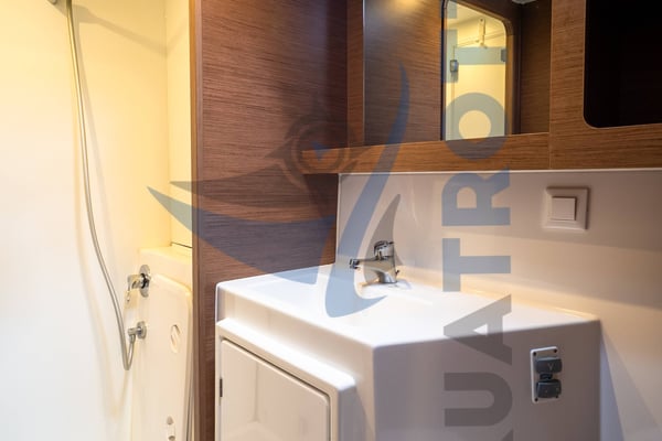 Silver VIII  (A/C and Generator)