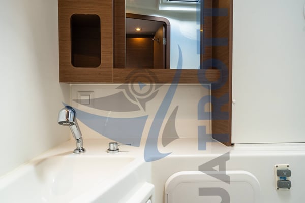 Silver VIII  (A/C and Generator)