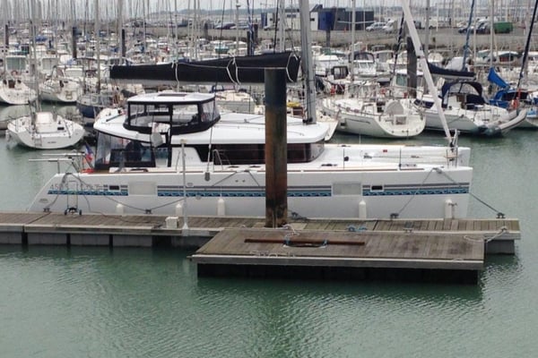 Ship / starbord / outside