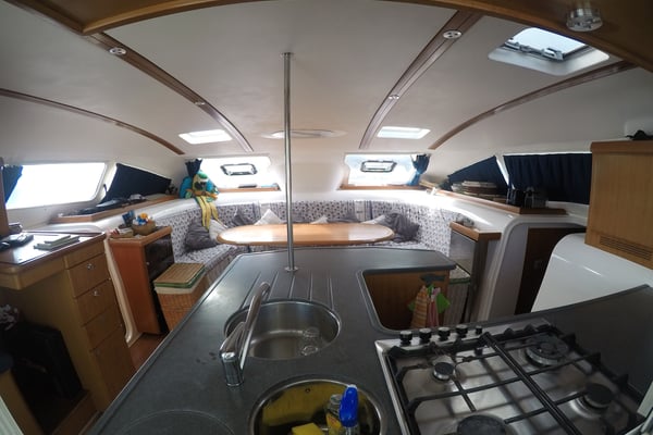 Alcade 1 double cabin