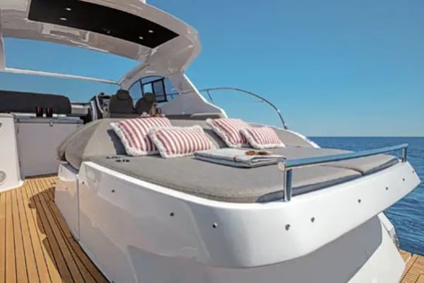 Azimut  Atlantis 45