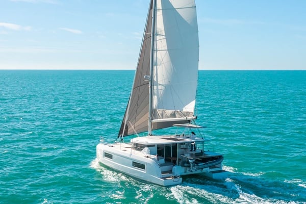 NO NAME(GEN +AC+WATERMAKER)