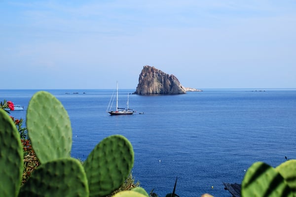 Aeolian Island Cabin 5