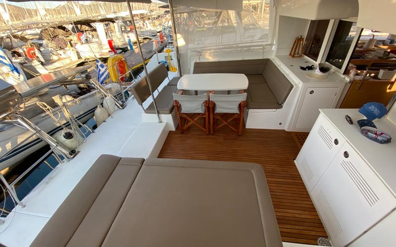 AEROPI  |⛵ VIP, Skippered Only, Watermaker, Generator, AC, BBQ