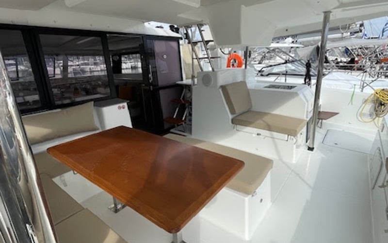 Red Rose - Skippered