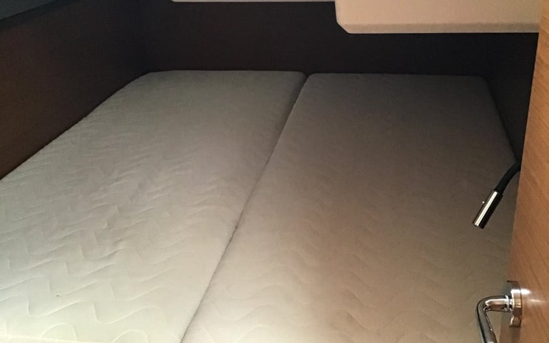 Helia (A/C, Gen. 10kVA, Electric Winch NEW 2022)