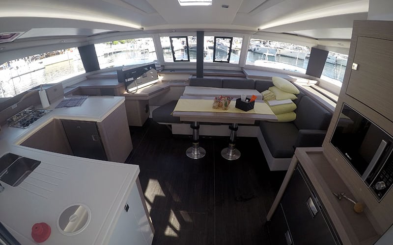 Fountaine Pajot Aastrea 42