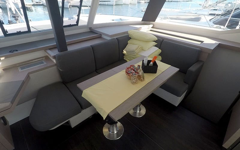 Fountaine Pajot Astrea 42