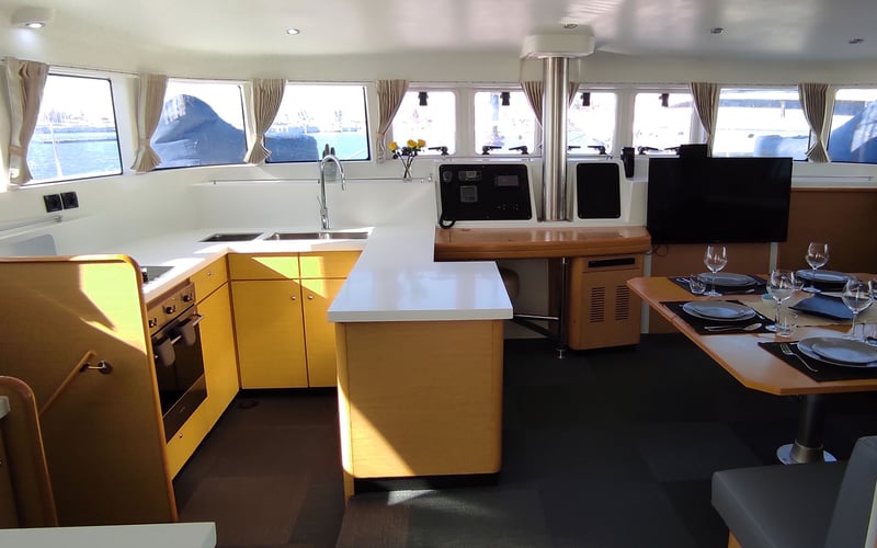 The Full House - (A/C - Generator - Refit 2021)