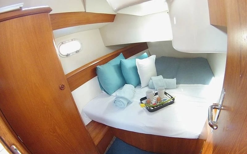 Pythagoras (electric head, wind generator)