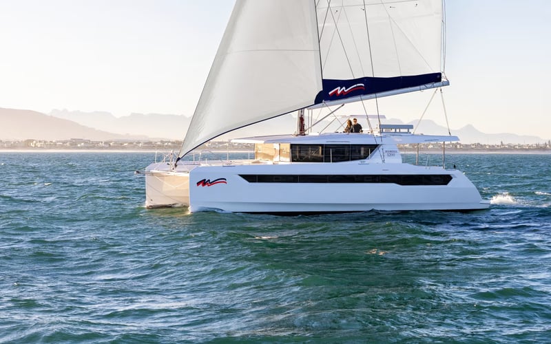 Moorings 5200 Exclusive Plus