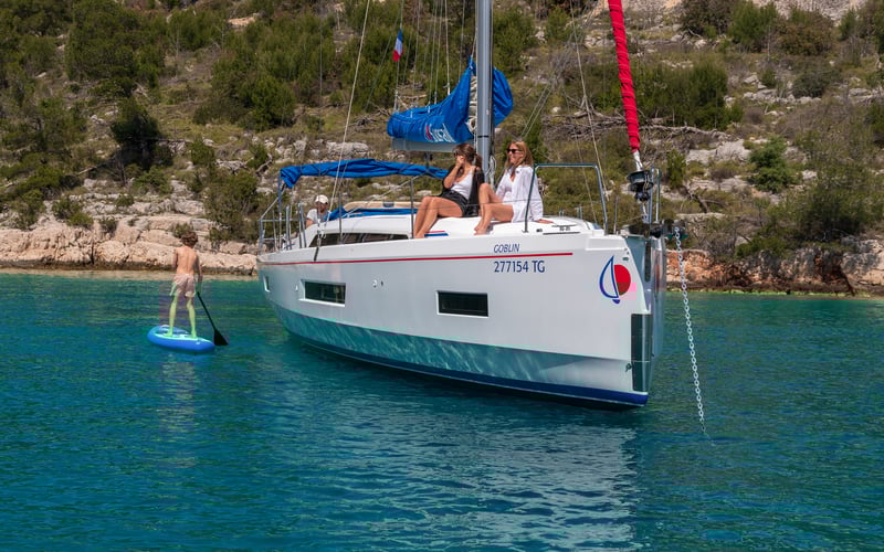 Sunsail 42 Classic