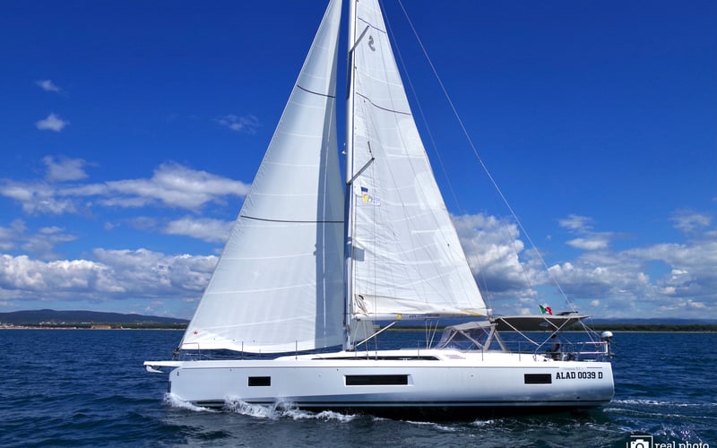 Lara - Water maker, Solar Panel