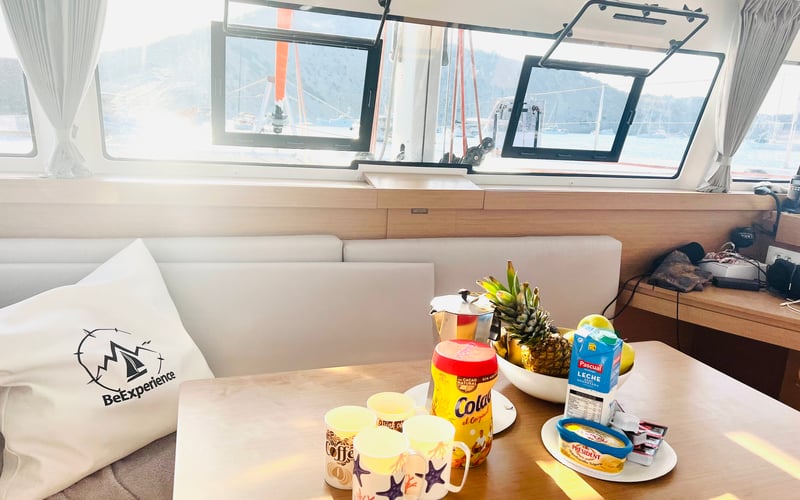 MOANA IBIZA BAREBOAT