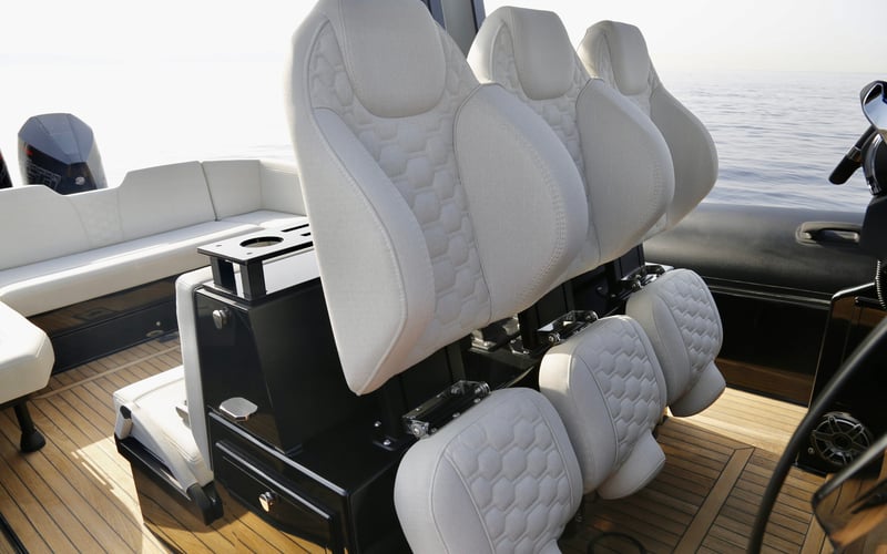 Technohull Explorer 40