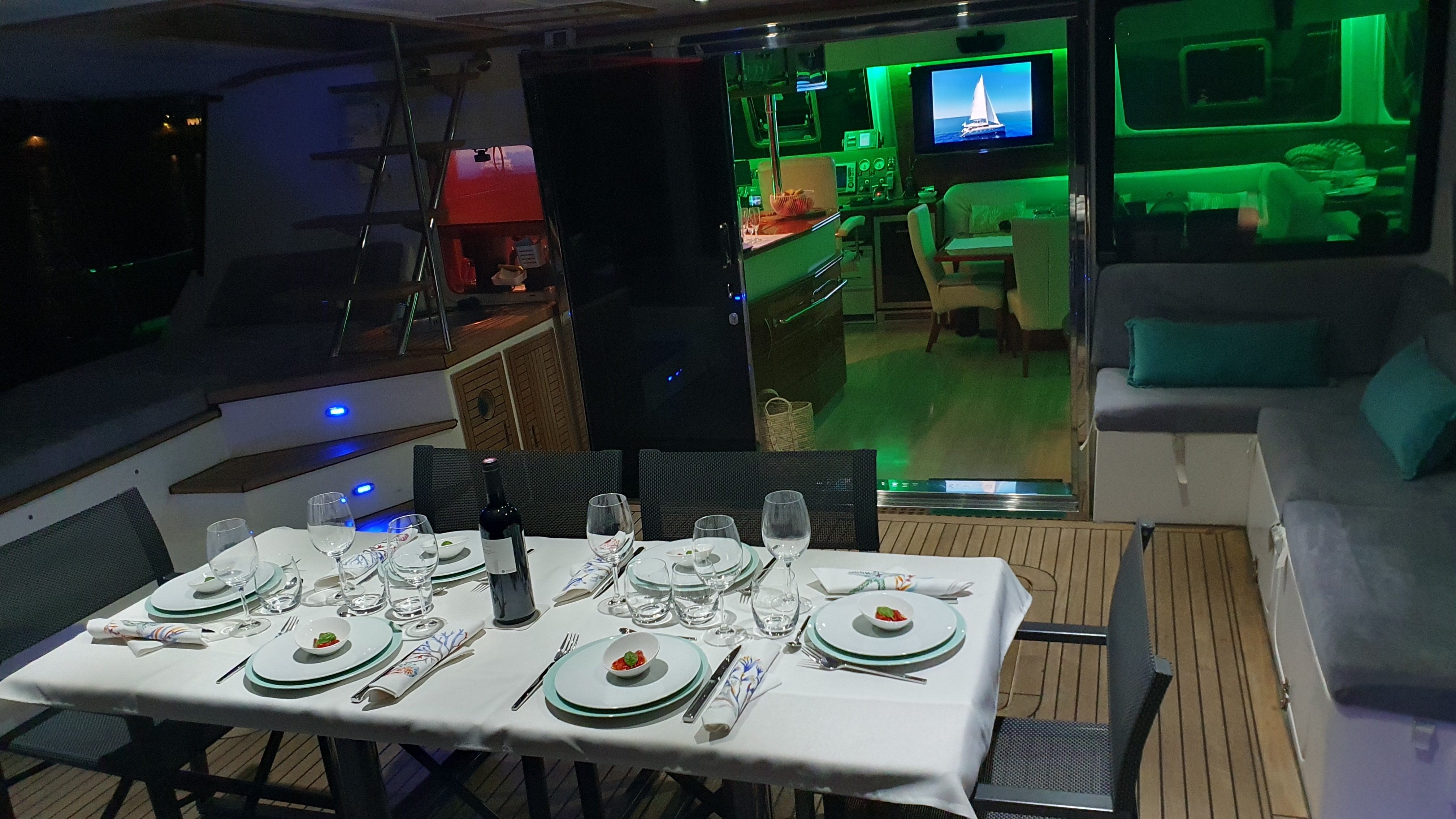 SUNNYACHT - Catamaran in Provincia della Gallura Nord-Est Sardegna