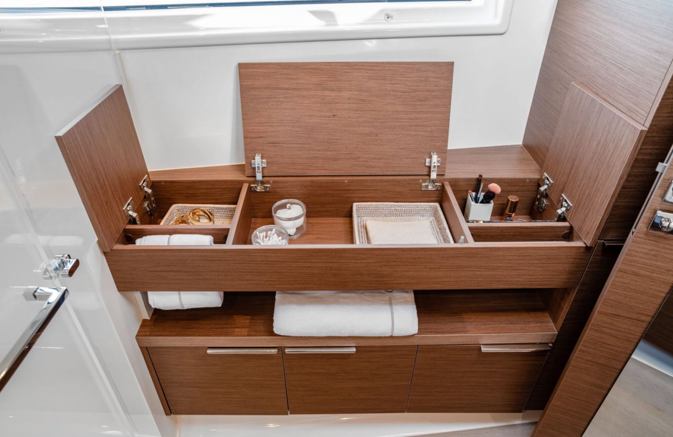 Seven Seas - Catamaran in Vlichada