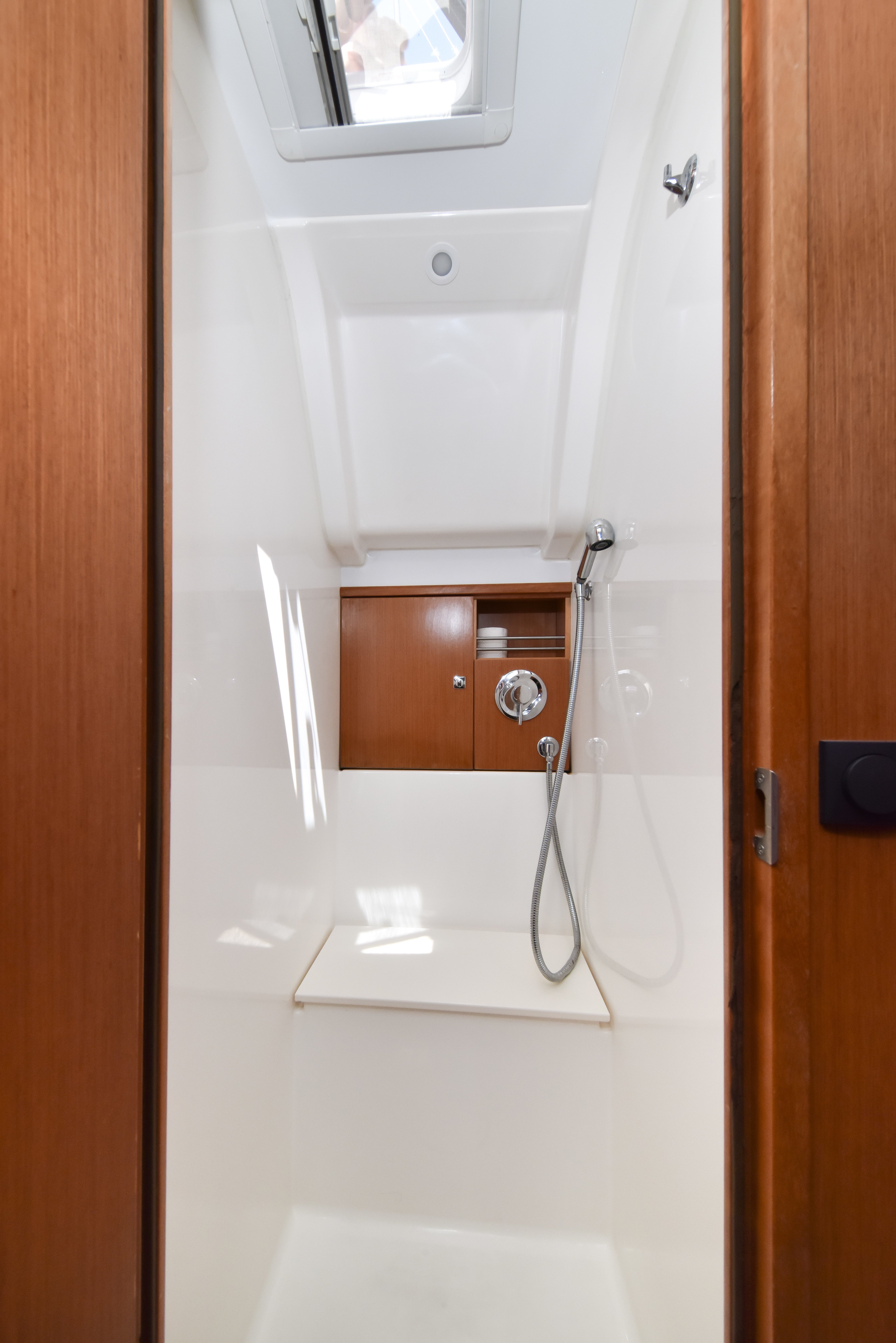 YOLO - Sailboat in Bibinje