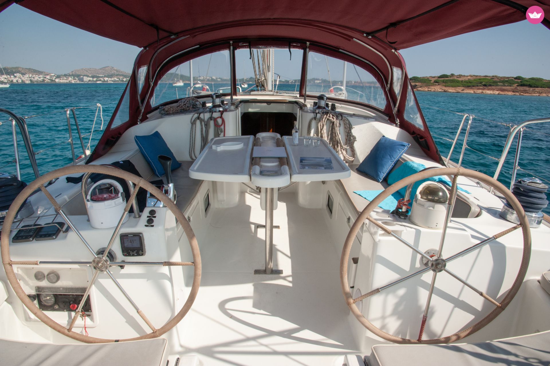 IRIDA - Sailboat in Kallithea