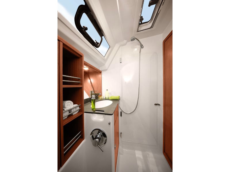 Hera - Sailboat in Ponta Delgada