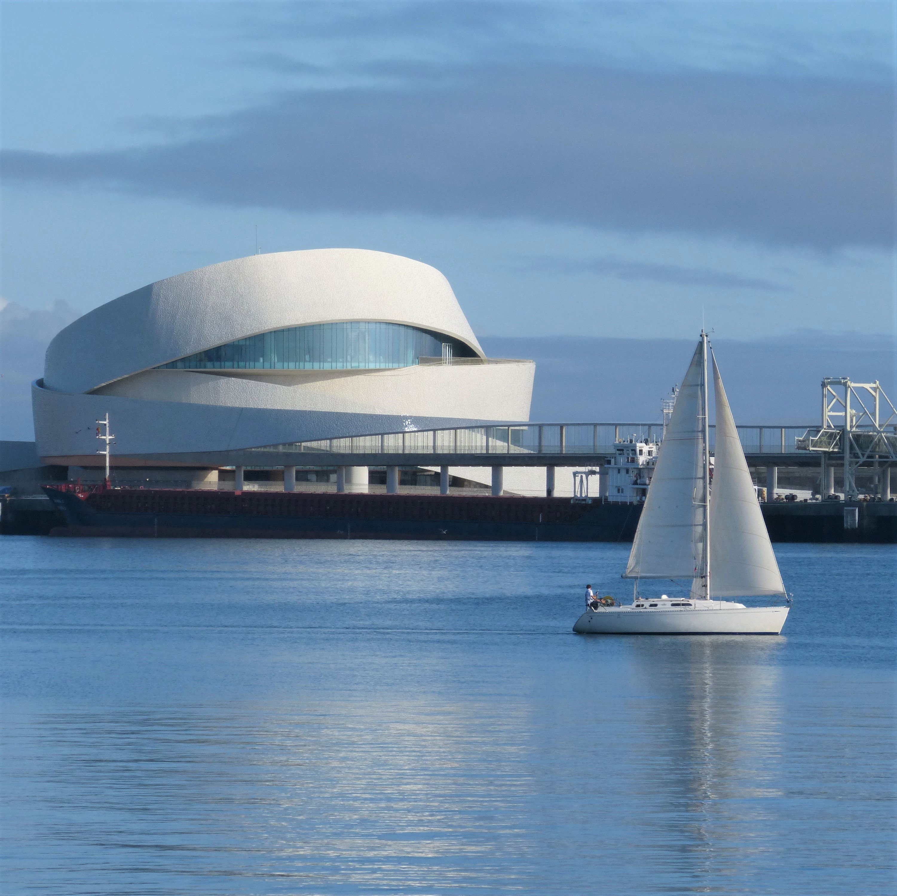 Esperanza - Sailboat in Leça da Palmeira