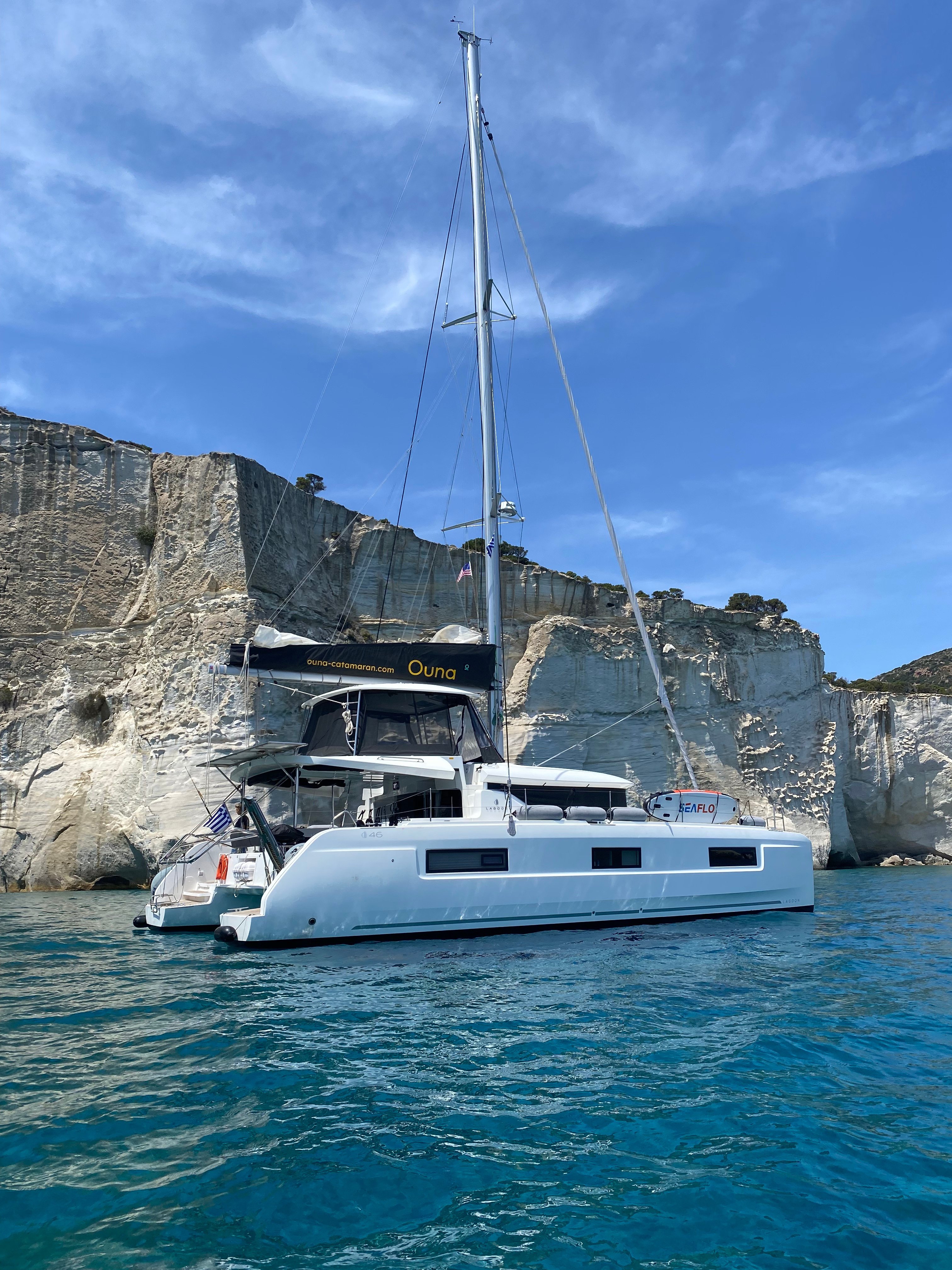 Ouna - Catamaran in Paros