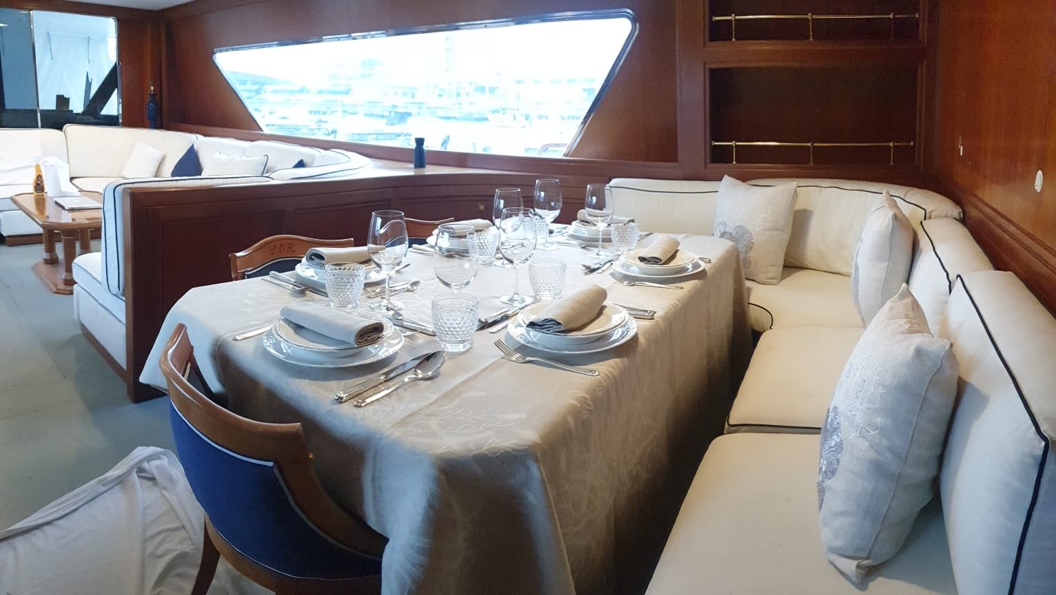 Ziveli - Motor Yacht in Termoli