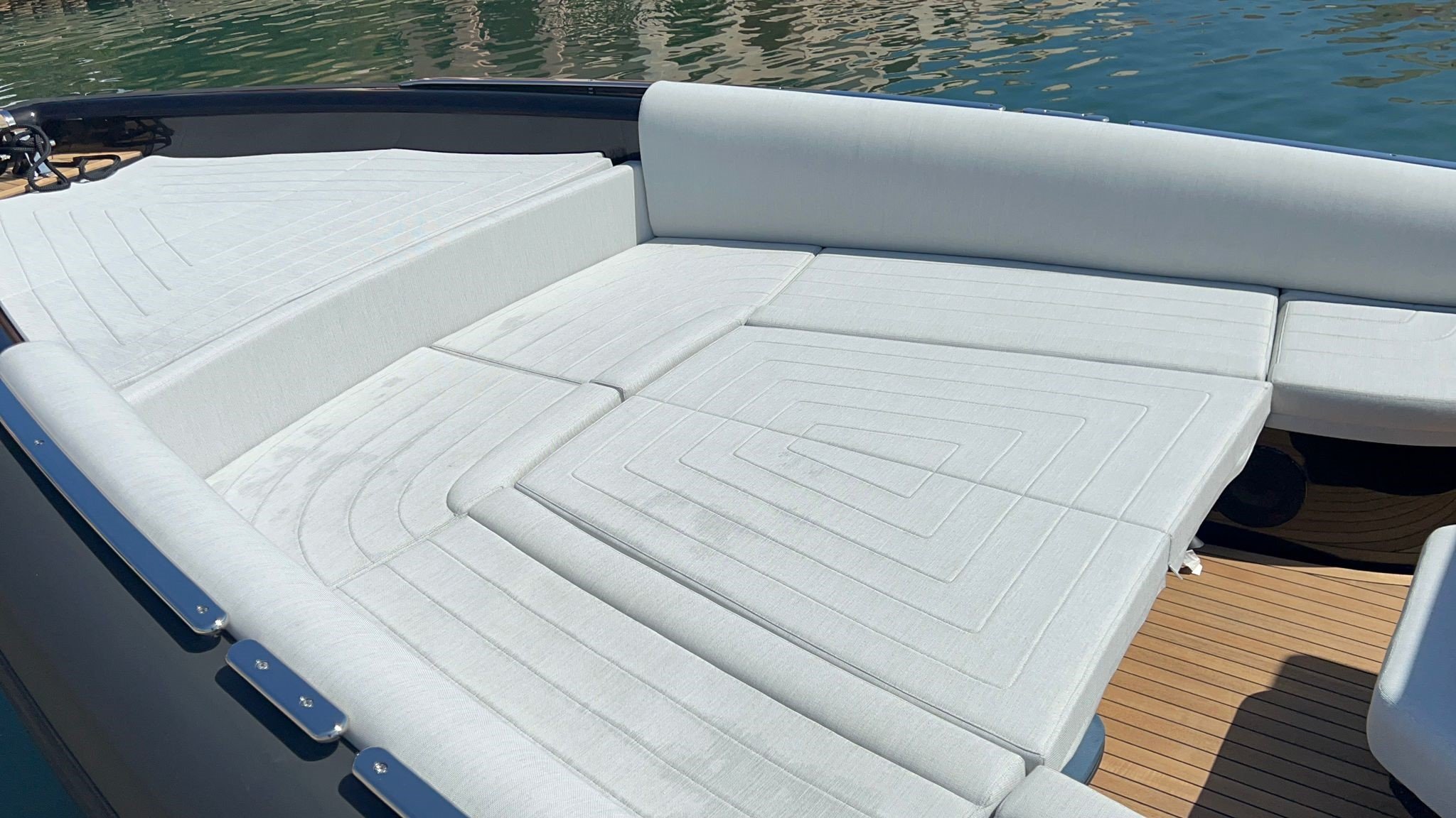 Novamarine - Motor Yat içinde Porto Cervo