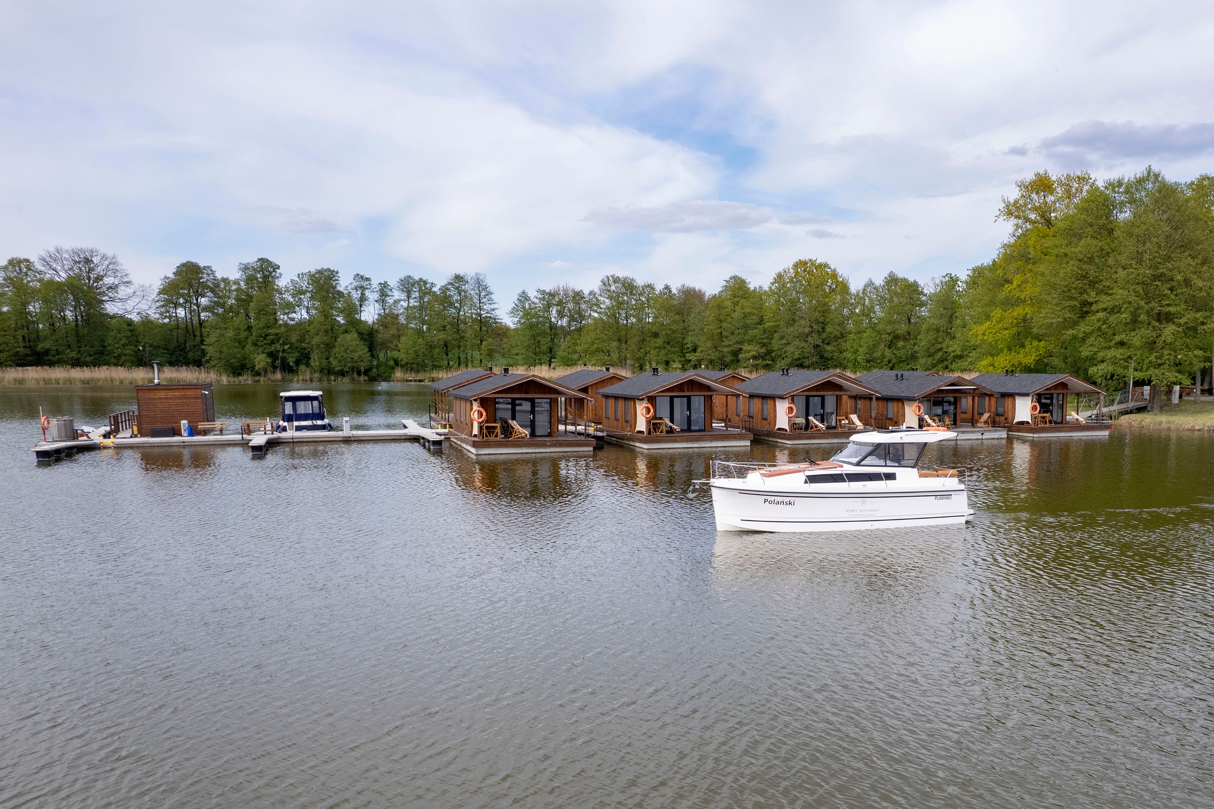 Zanussi - Motor Yacht in Sztynort