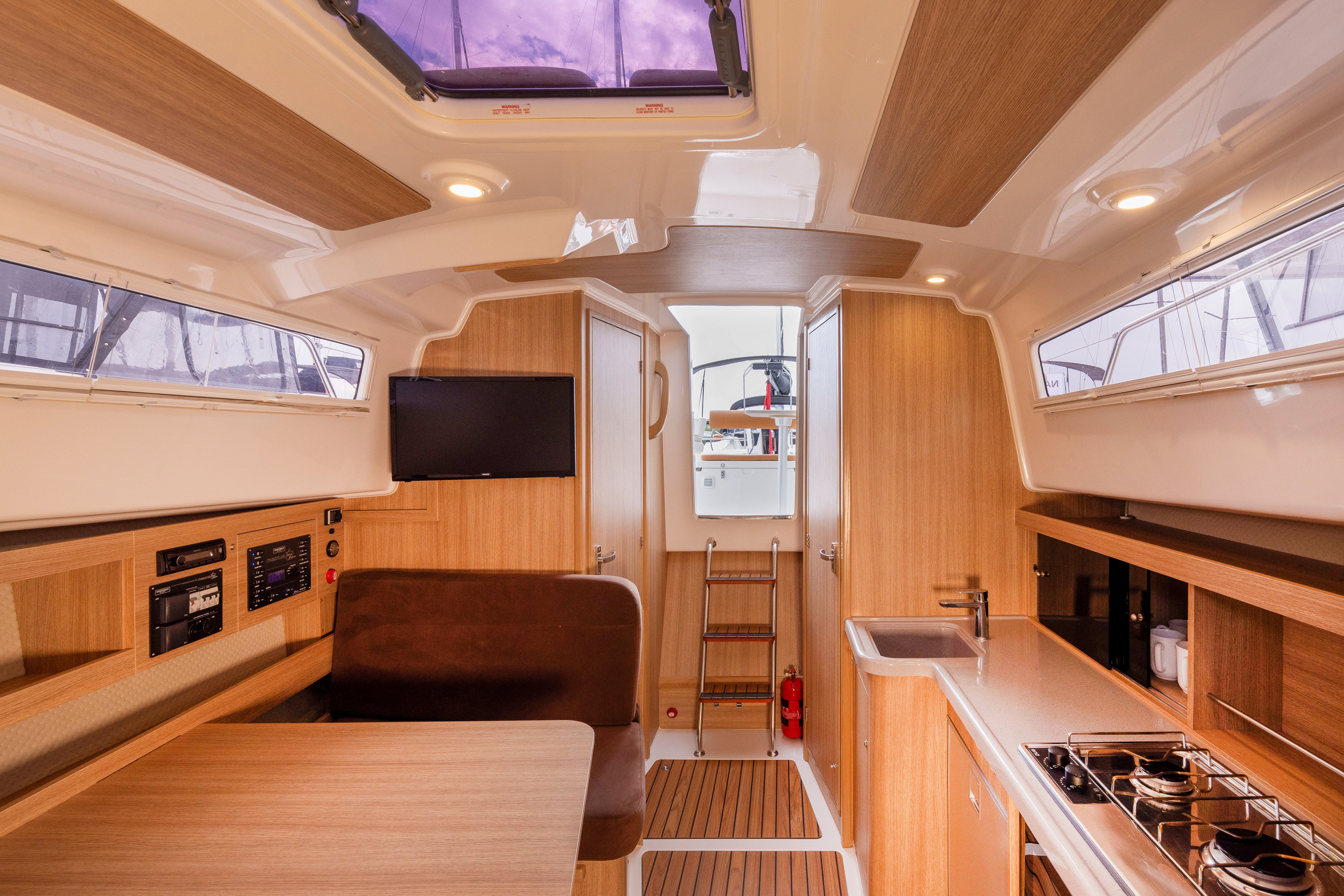 Holland - Motor Yacht in Sztynort