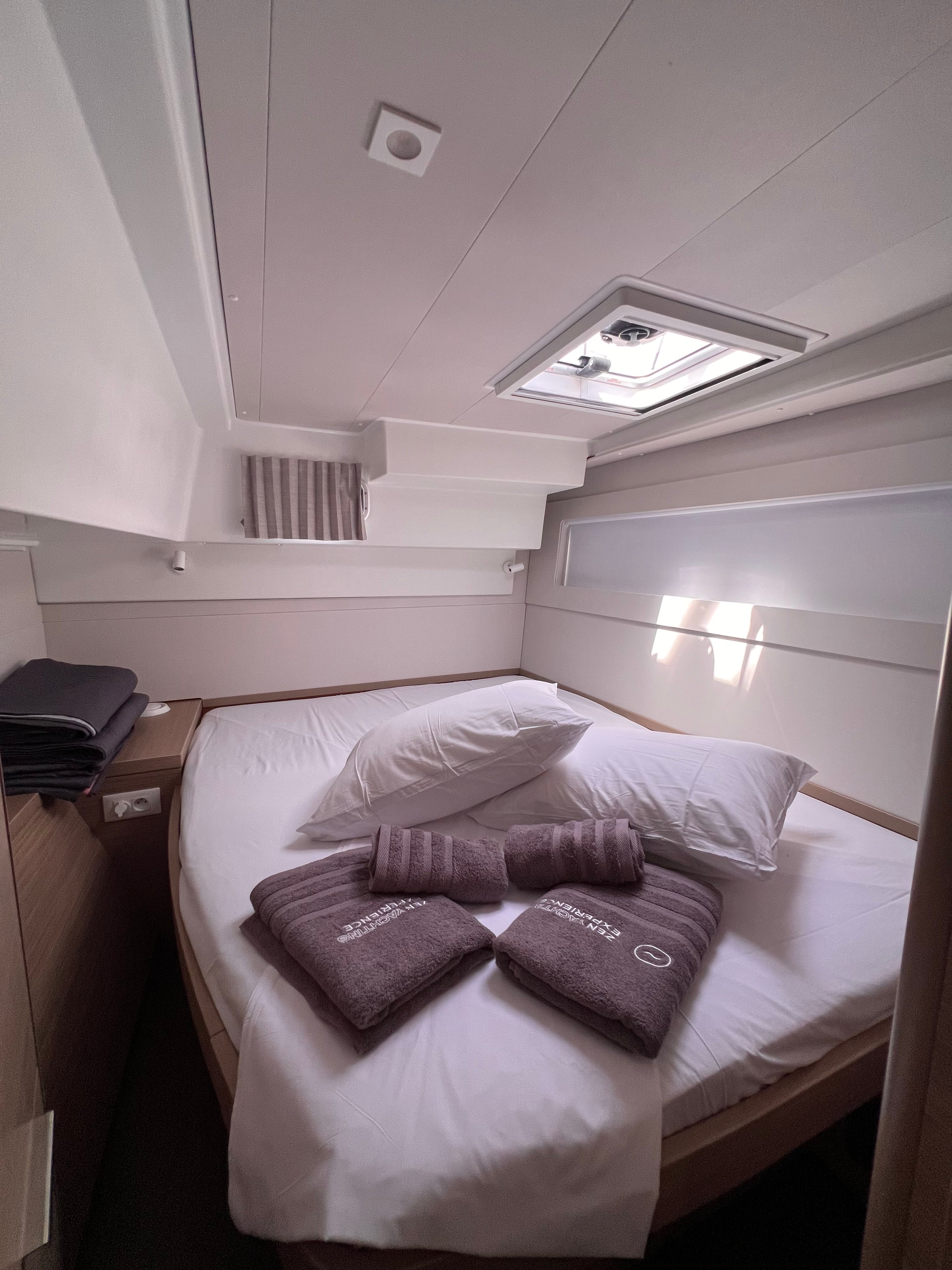 SOPHIE - Catamaran in Kontokali