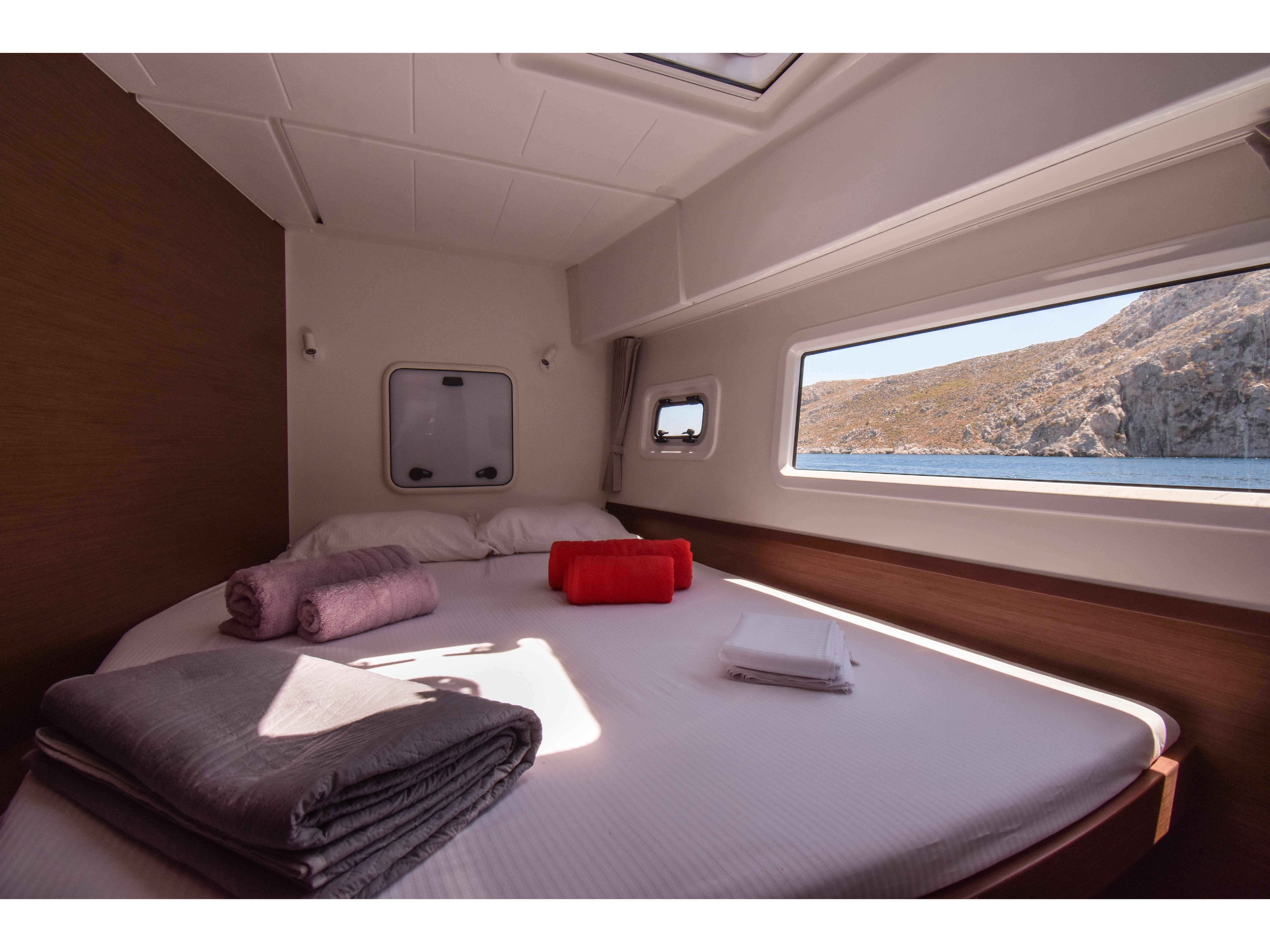 Aenaos - Catamaran in Kos