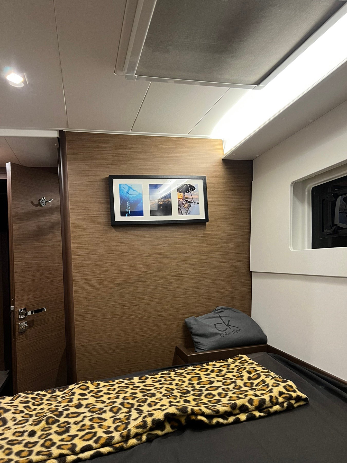 CATALINA - Catamaran in Alimos