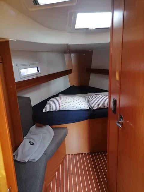 Mayla - Sailboat in Karagözler