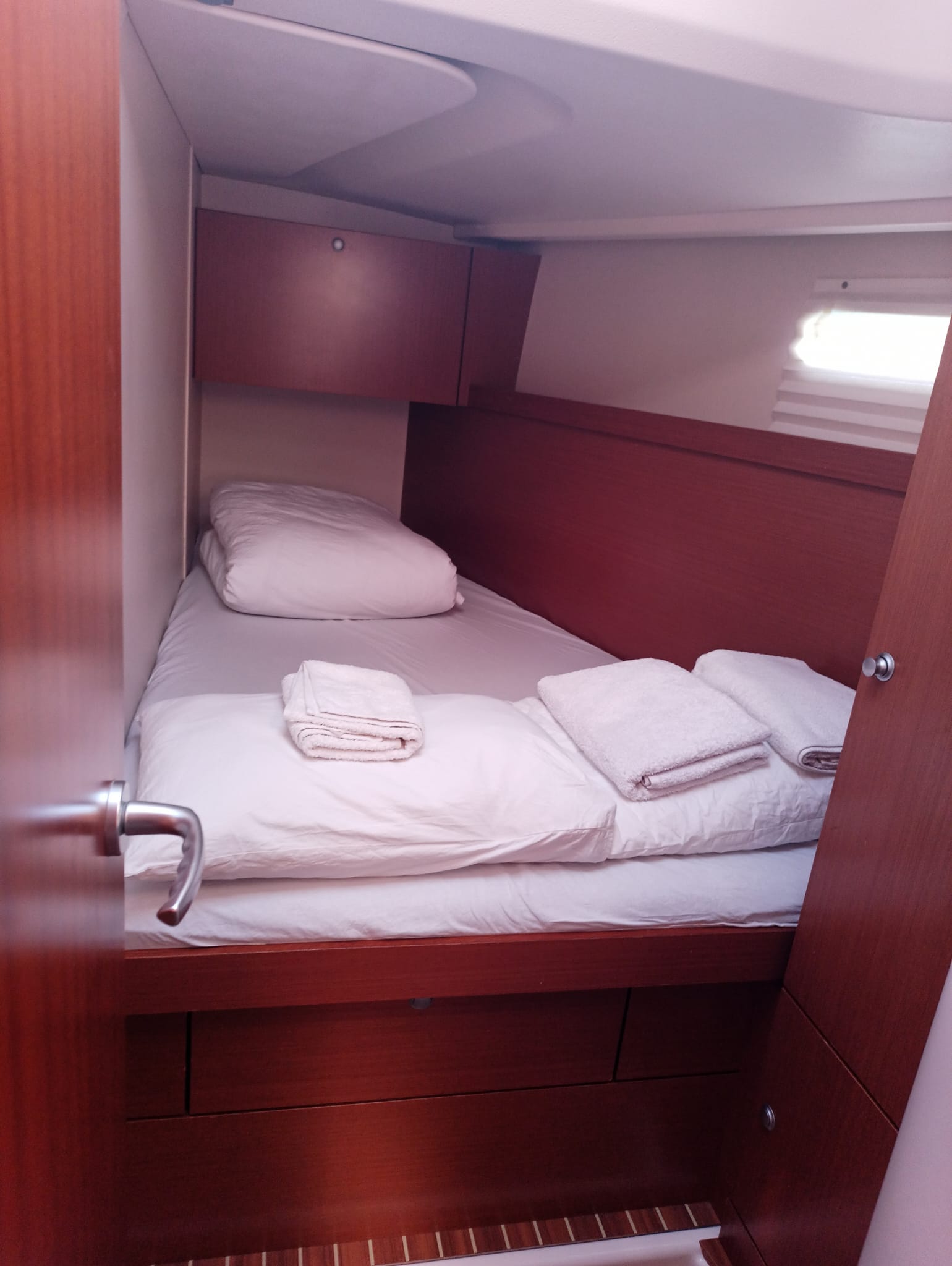 Pina - Sailboat in Karagözler