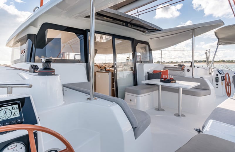 Lizzy - Catamaran in Karagözler