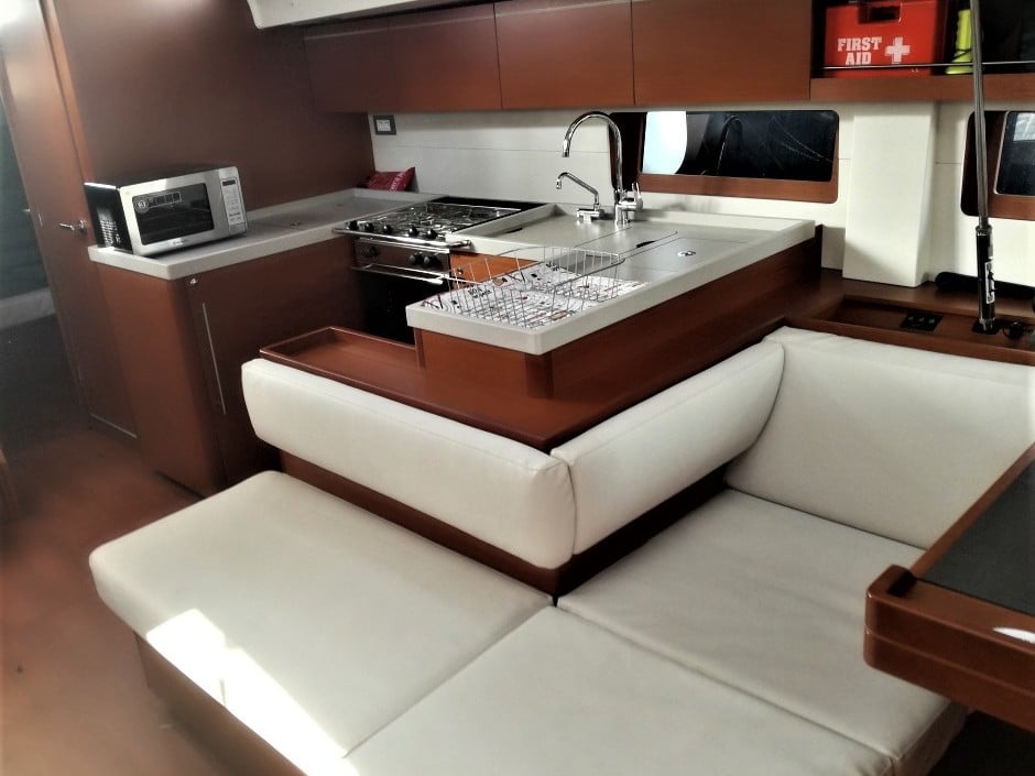 Aeolian Muse - Sailboat in Preveza