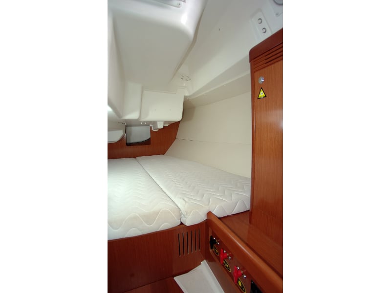 BEBA - Yelkenli içinde Bibinje