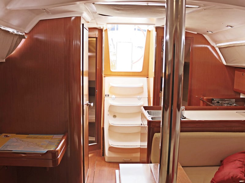 BEBA - Yelkenli içinde Bibinje