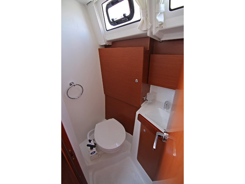 FEDE - Sailboat in Bibinje