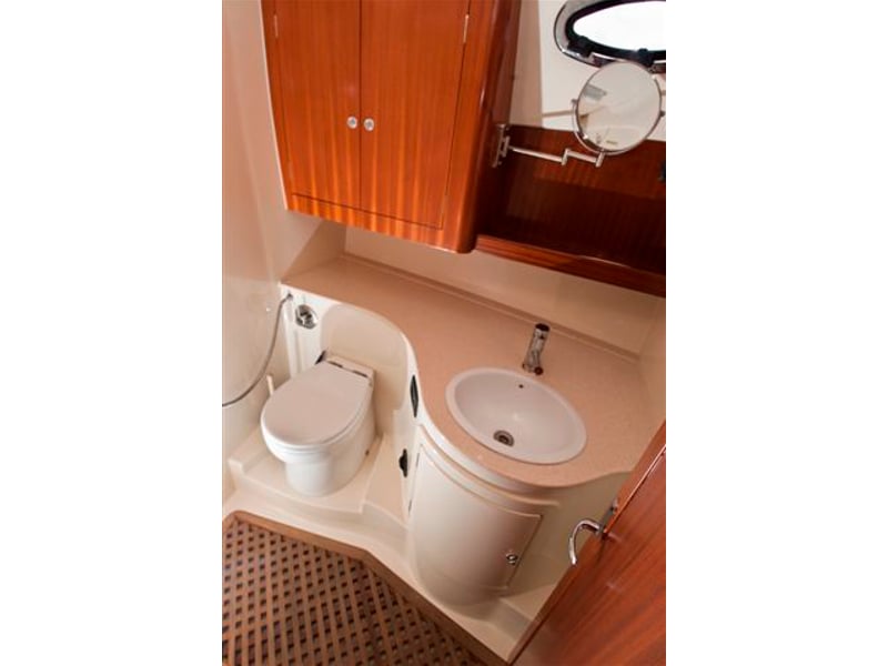 FRANKA - Motor Yacht in Bibinje