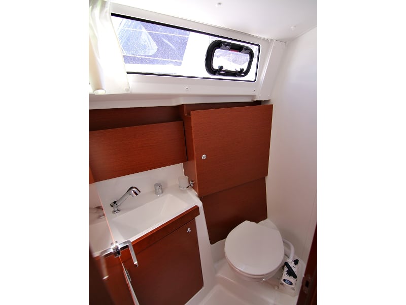 ARIELA - Yelkenli içinde Bibinje