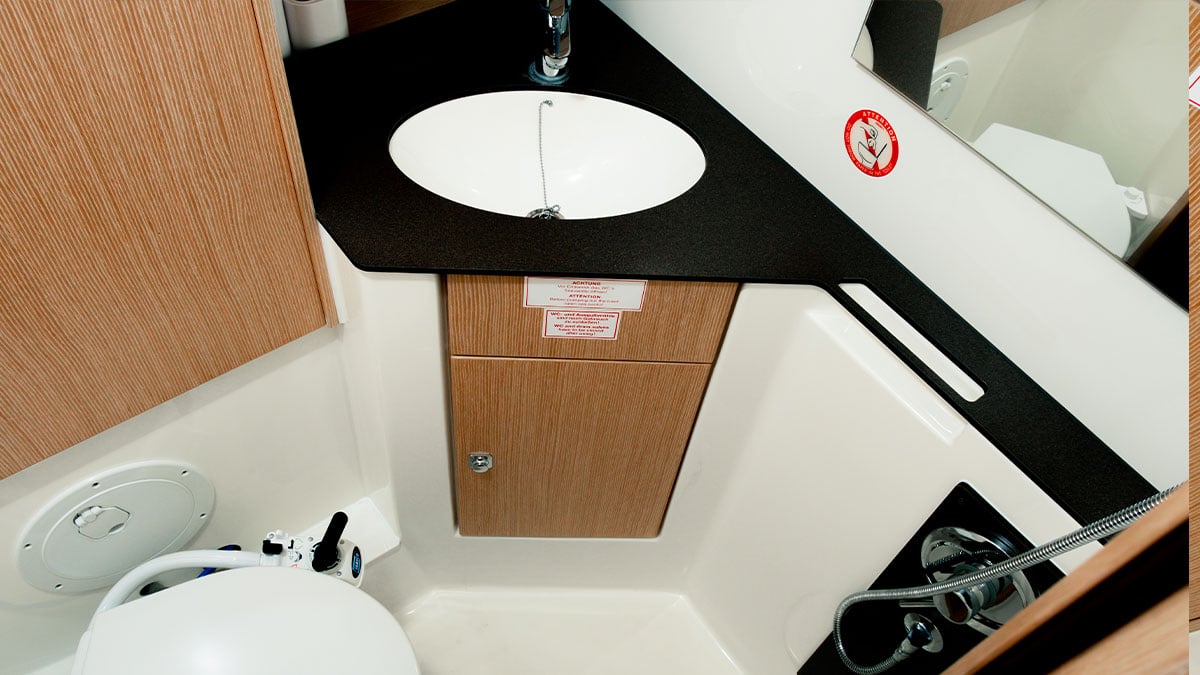 AMSTERDAM - Sailboat in Karagözler