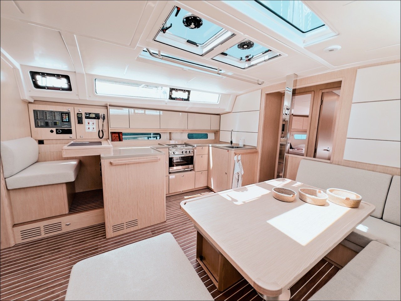 KYBELE - Sailboat in Karagözler