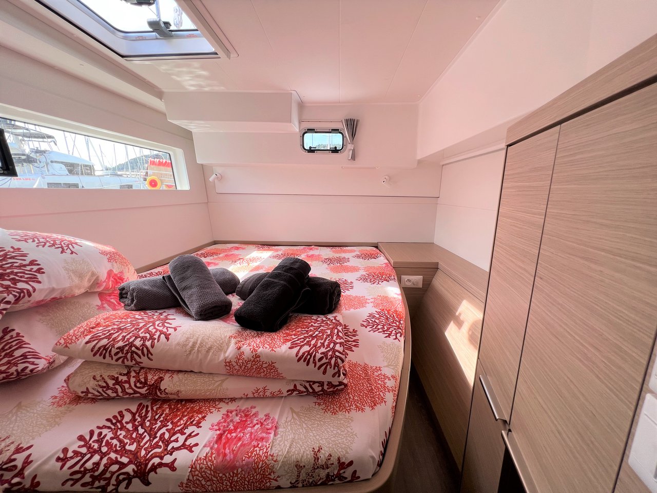 Wind Seeker - Catamaran in Split