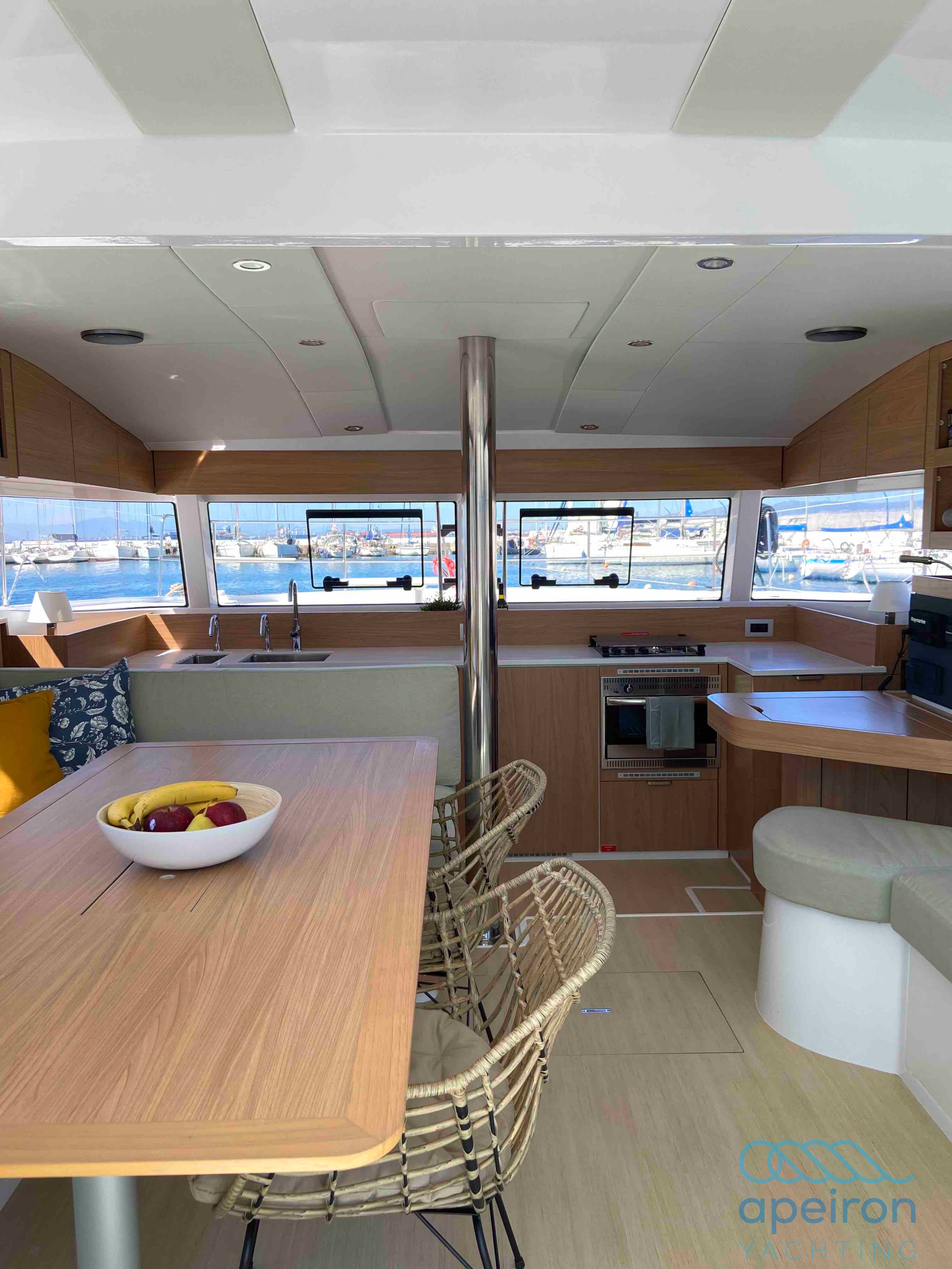 The Maestro Cat - Catamaran in Lefkada