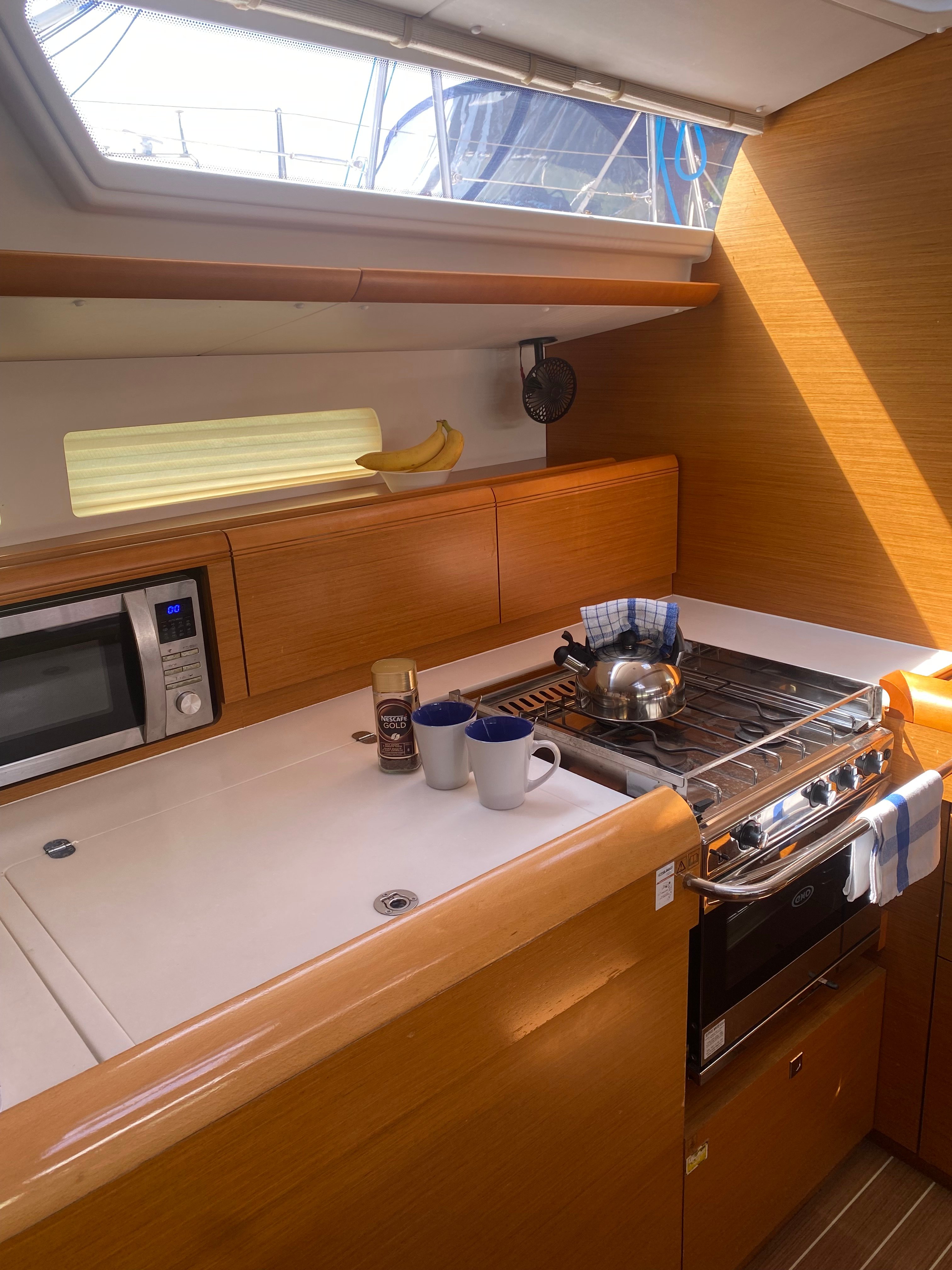 Elise of Sweden - Yelkenli içinde Punat