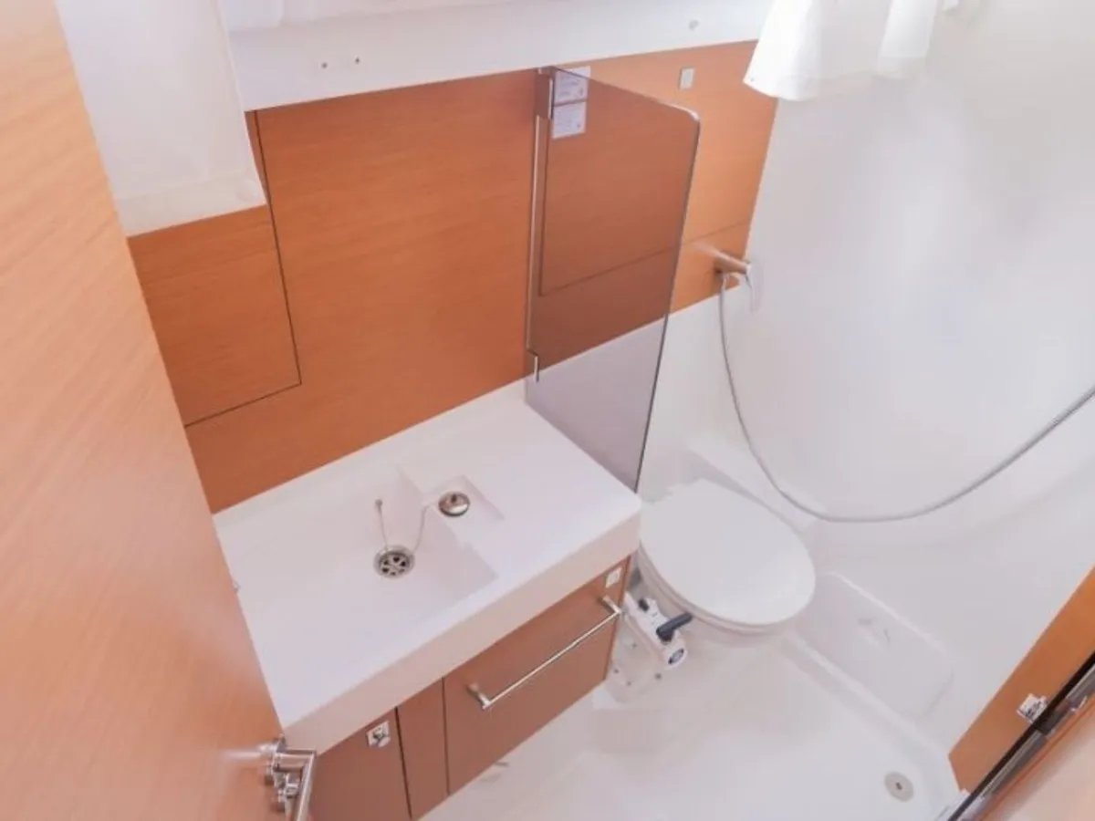 Elise of Sweden - Yelkenli içinde Punat